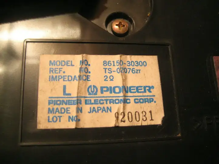 Lexus GS 300 350 430 (2000 - 2004) 86150-30300 Динамики передних дверей — фото 2