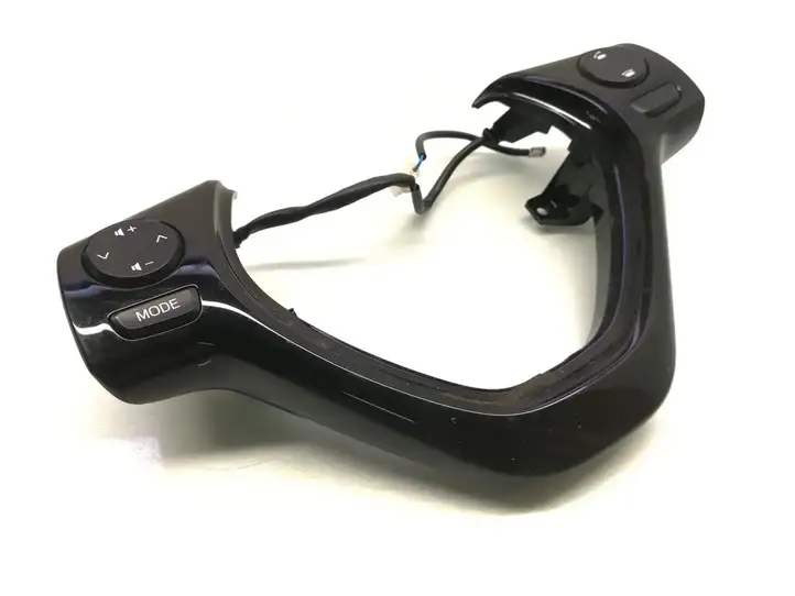 Toyota Aygo AB40 (2014 - 2018) 870-3M671 Кнопки на рулевом колесе — фото 1