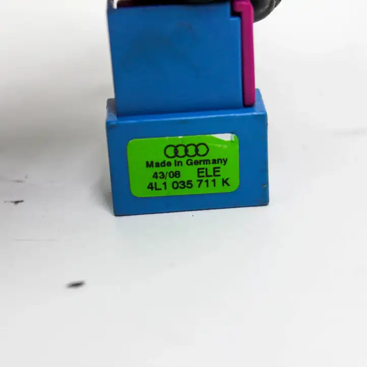 Audi A6 S6 C6 4F (2004 - 2008) 4L1035711K Микрофон (Bluetooth / телефон) — фото 5