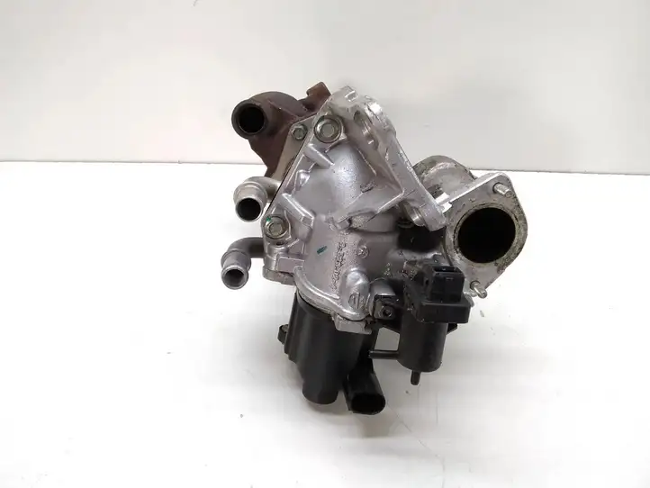 Nissan Juke I F15 (2010 - 2018) 8200912059 Охладитель клапана EGR — фото 4