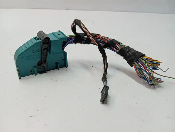 BMW 3 F30 F35 F31 (2012 - 2018) 18234869 Прочая электропроводка — фото 1