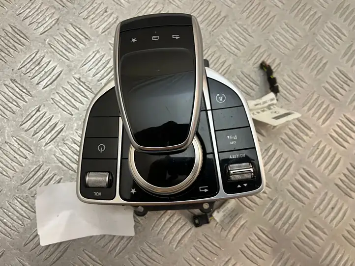 Mercedes-Benz C W205 (2014 - 2021) A2059008918 Контроллер мультимедийной системы — фото 8