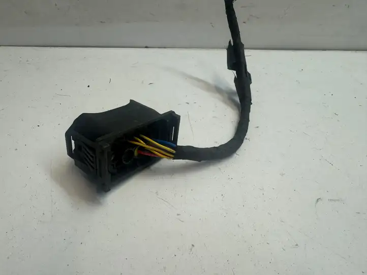 BMW 3 F30 F35 F31 (2012 - 2018) 6925638 Прочая электропроводка — фото 2