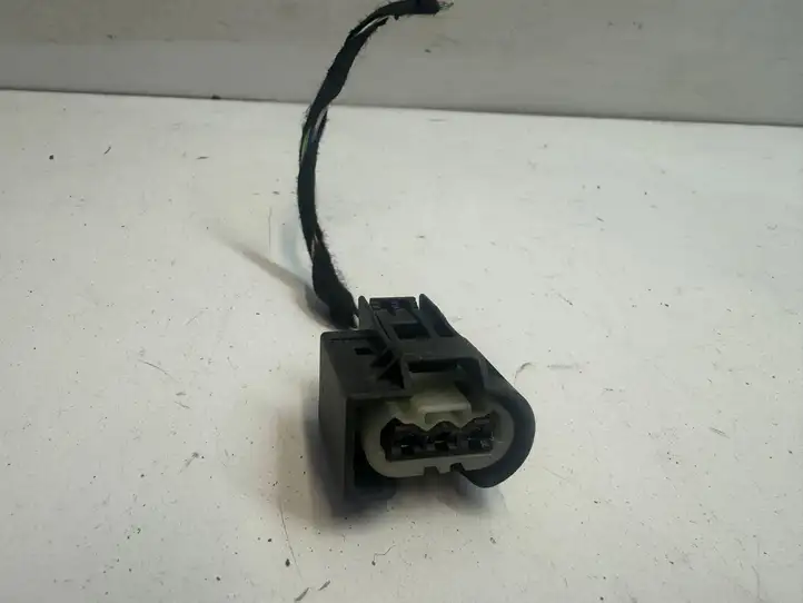 BMW 3 F30 F35 F31 (2012 - 2018) 610500 Прочая электропроводка — фото 1
