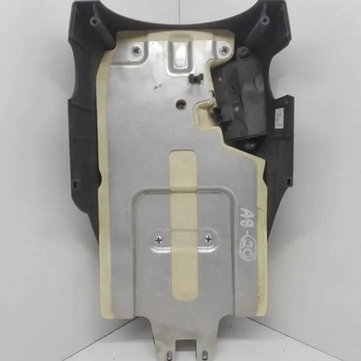 Audi A8 S8 D3 4E (2007 - 2010) 4E0951597C Обшивка рулевой колонки — фото 4