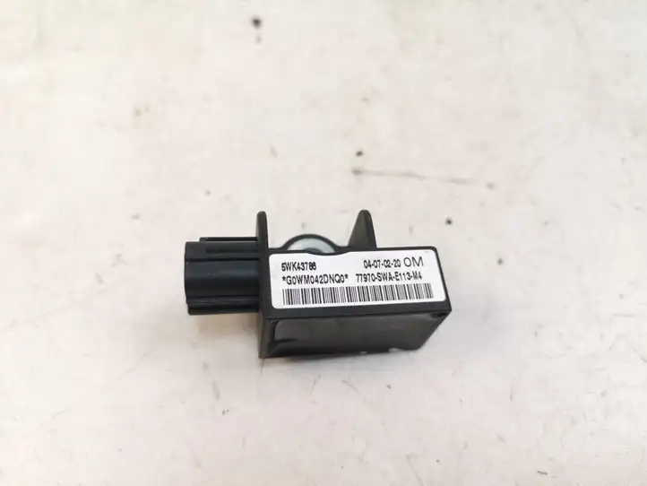 Honda CR-V (2006 - 2009) 77970SWAE113M4 Датчик удара SRS — фото 3