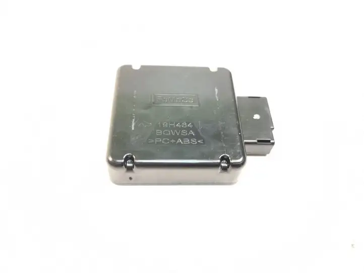 Ford Focus (2011 - 2015) BM5T19H463CB GPS антенна — фото 2