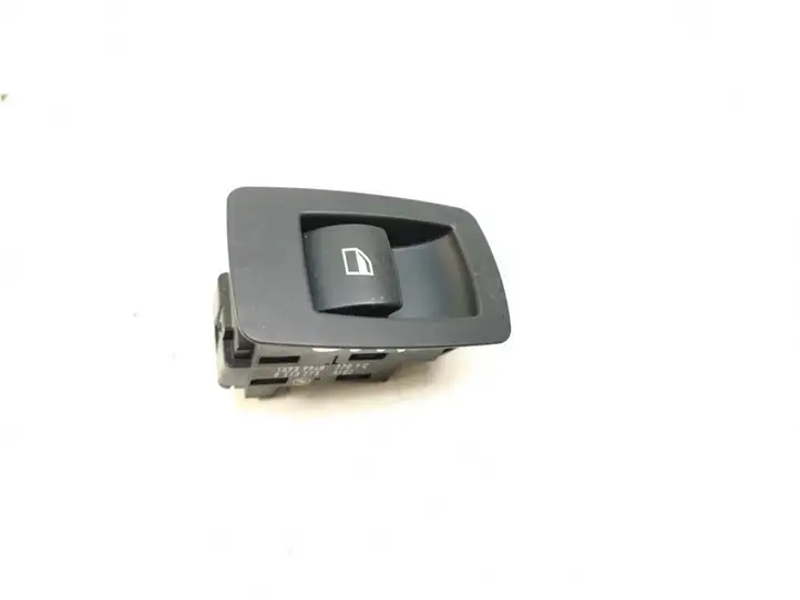 BMW 5 E60 E61 (2004 - 2010) 9113773 Кнопка стеклоподъемников — фото 1