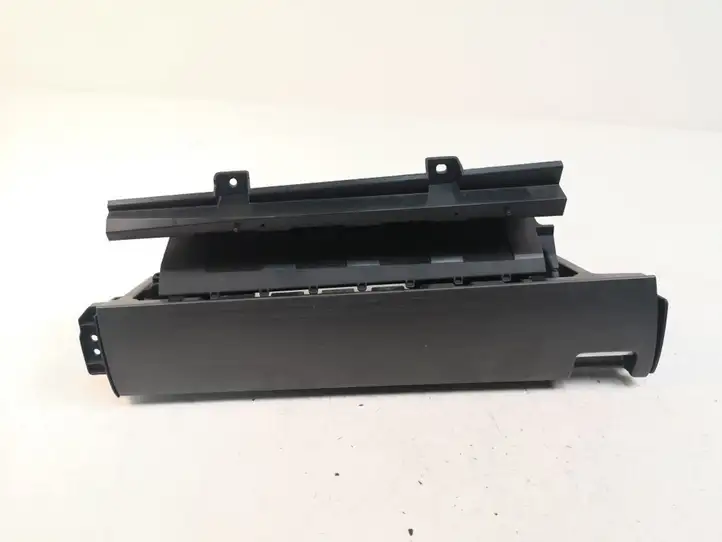 Honda CR-V (2006 - 2009) 77330SWA0122 Вещевой ящик — фото 1