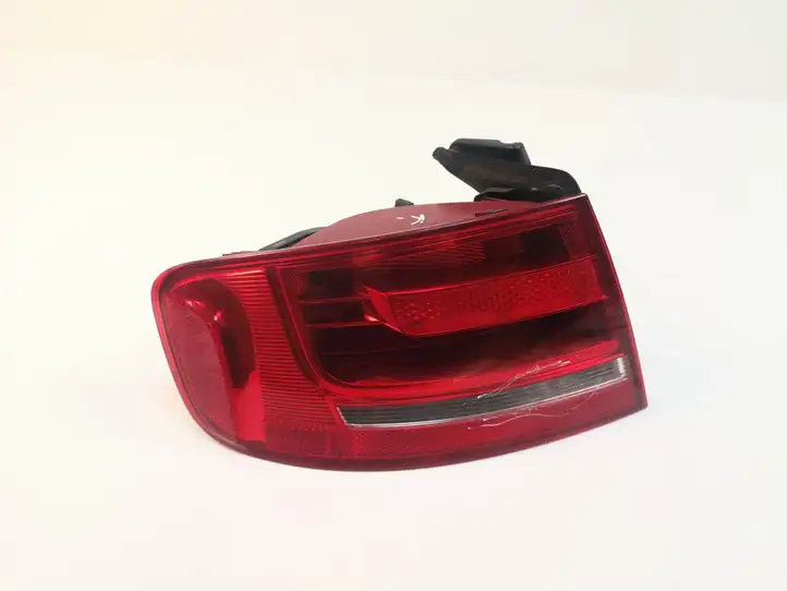 Audi A4 S4 B8 8K (2007 - 2011) 8K5945095D Задний фонарь в кузове — фото 1