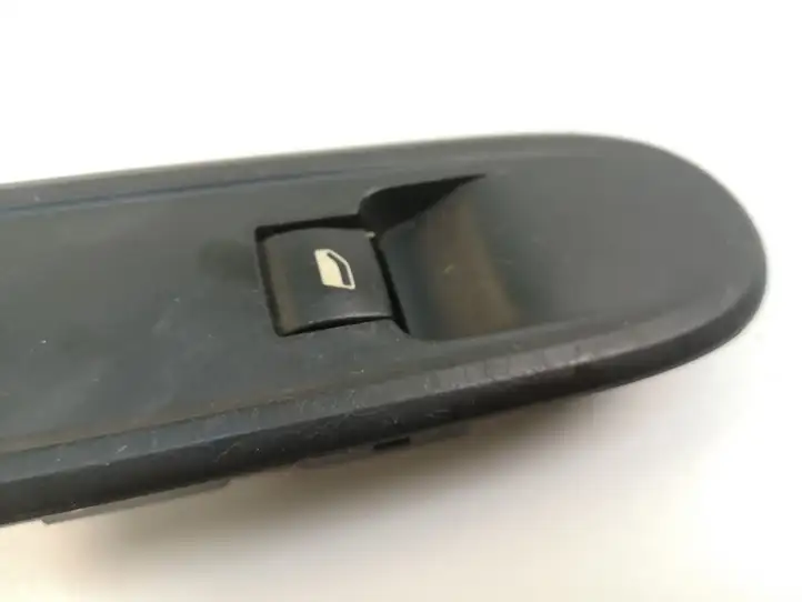 Citroen C5 (2008 - 2017) 96661102XT Кнопка стеклоподъемников — фото 5