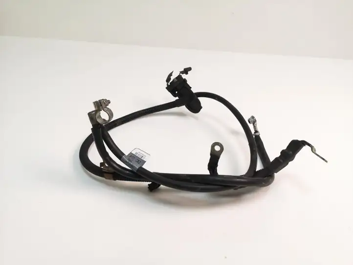 Mercedes-Benz CLC CL 203 (2008 - 2011) A2035402206 Плюсовой провод аккумулятора — фото 1
