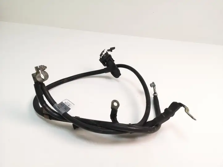 Mercedes-Benz CLC CL 203 (2008 - 2011) A2035402206 Плюсовой провод аккумулятора — фото 2