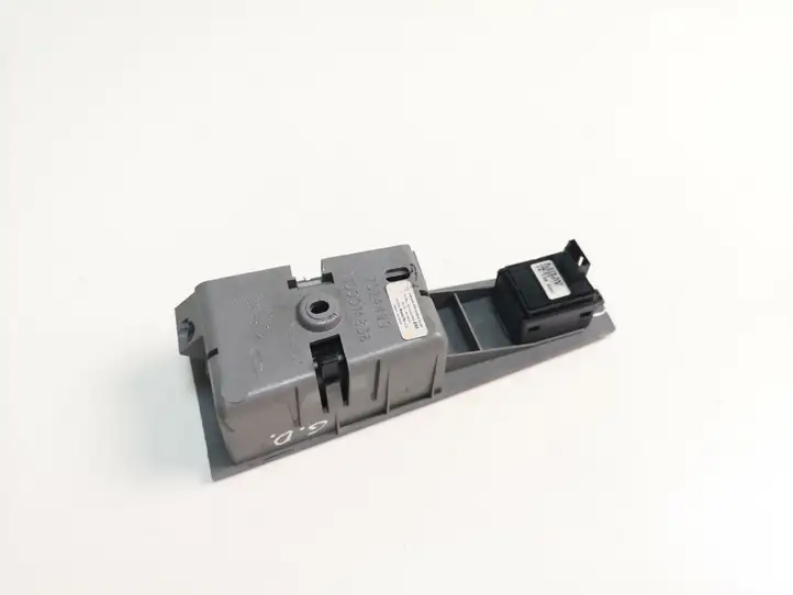 BMW 7 E65 E66 (2001 - 2008) 7024490 Кнопка стеклоподъемников — фото 6