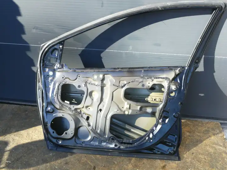 Honda Civic IX (2011 - 2017) Дверь — фото 2