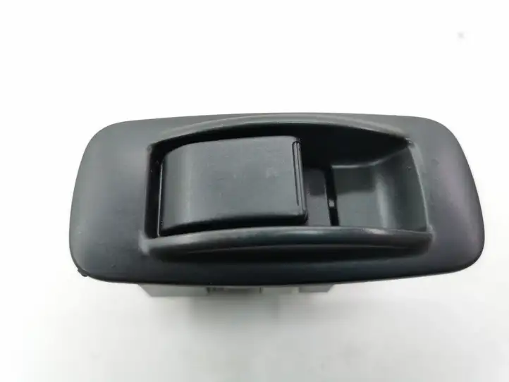 Toyota Corolla Verso AR10 (2004 - 2009) 848010F030B0 Блок кнопок стеклоподъемников — фото 2