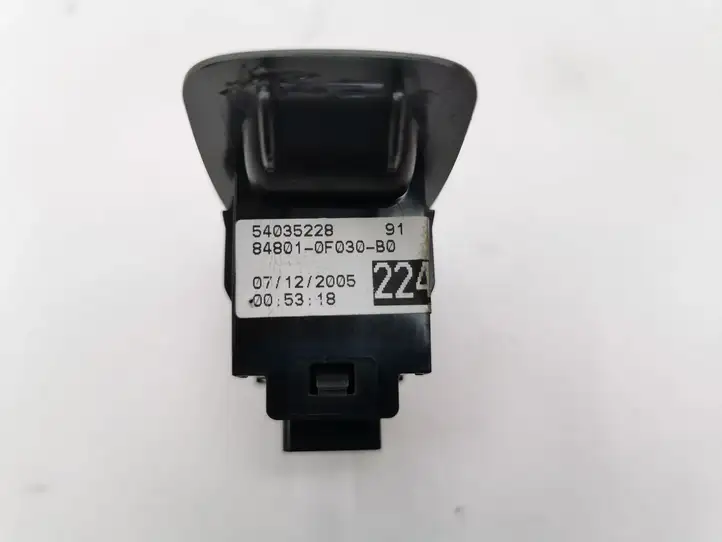 Toyota Corolla Verso AR10 (2004 - 2009) 848010F030B0 Блок кнопок стеклоподъемников — фото 3