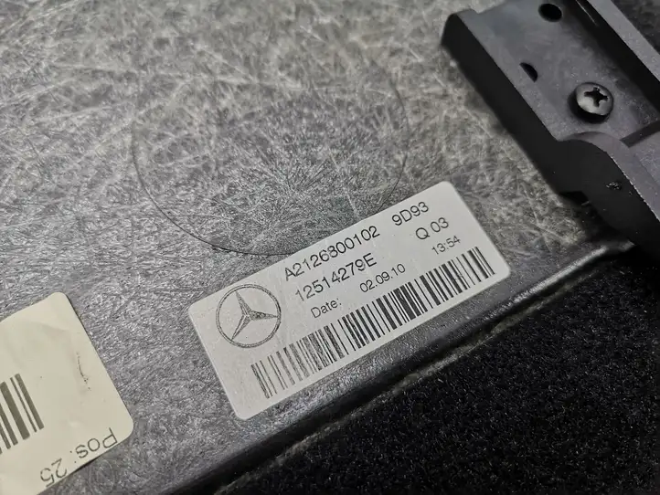 Mercedes-Benz E W212 (2009 - 2016) A2126800002 Пол багажника — фото 4