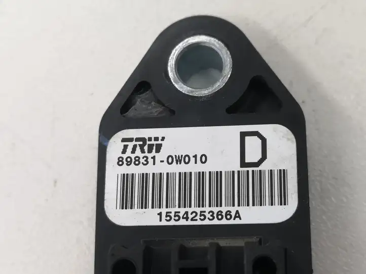 Toyota Corolla Verso AR10 (2004 - 2009) 898310W010 Датчик удара SRS — фото 3