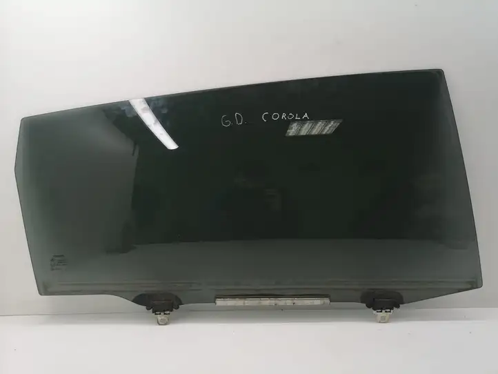 Toyota Corolla Verso AR10 (2004 - 2009) Стекло задней двери — фото 1