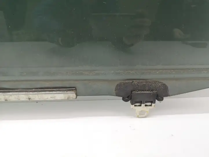 Toyota Corolla Verso AR10 (2004 - 2009) Стекло задней двери — фото 3