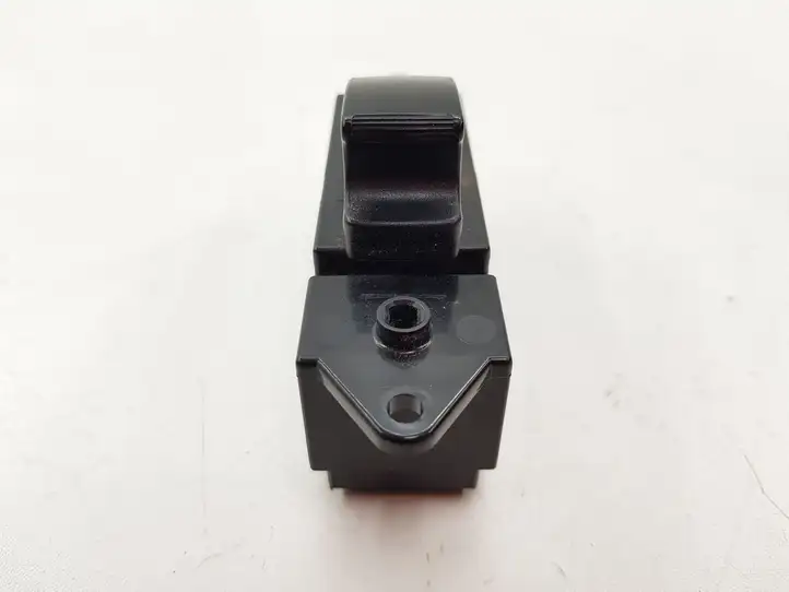 Citroen C-Crosser (2007 - 2013) 8608A061 Кнопка стеклоподъемников — фото 3