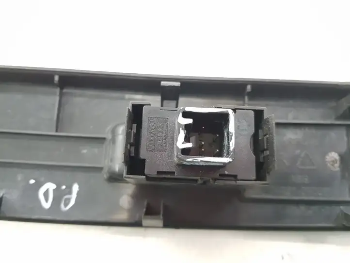 Toyota Corolla Verso AR10 (2004 - 2009) 742310F030 Блок кнопок стеклоподъемников — фото 4