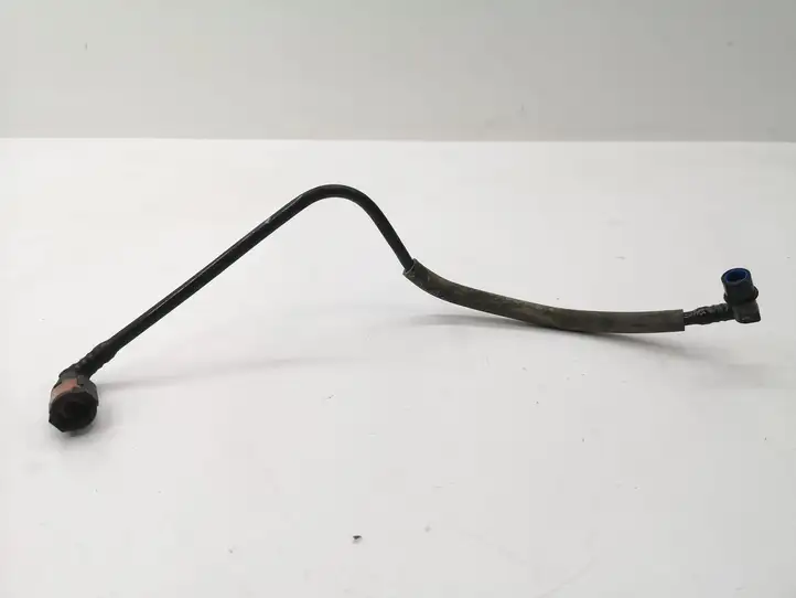 Toyota Corolla Verso AR10 (2004 - 2009) Трубка топливной системы — фото 1