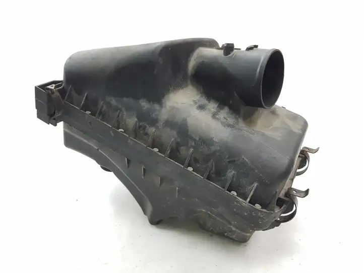 Toyota Corolla Verso AR10 (2004 - 2009) 041743 Корпус воздушного фильтра — фото 1