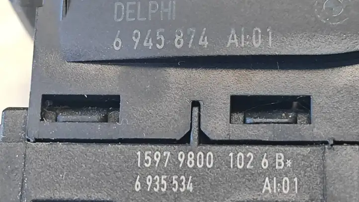 BMW 3 E90 E91 (2005 - 2012) 6945874 Кнопка стеклоподъемников — фото 3