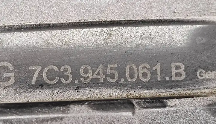 Volkswagen Crafter (2016 - ) 7C0853536 Молдинг заднего крыла — фото 3