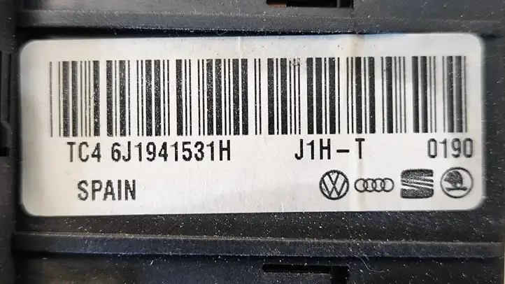 Seat Ibiza IV (6J,6P) (2008 - 2017) 6J1941531H Включатель фонарей — фото 3