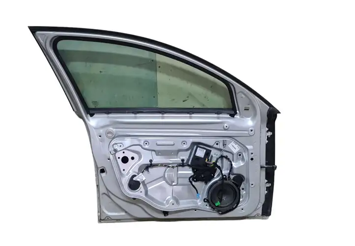 Volvo V50 (2004 - 2008) Дверь — фото 4