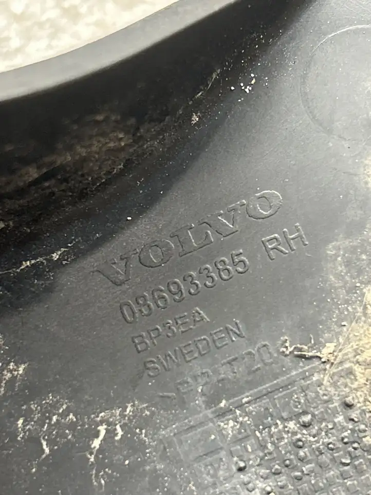 Volvo V70 (2000 - 2004) 08693385 Кронштейн заднего бампера — фото 2