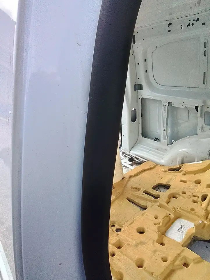 Citroen Jumpy (2016 - ) Уплотнительная резина (на кузове) — фото 2