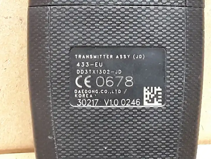 Kia Ceed (2015 - 2018) DD3TX1302JD Ключ зажигания — фото 3