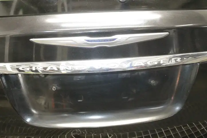Chrysler Grand Voyager V (2010 - 2016) Крышка багажника — фото 7