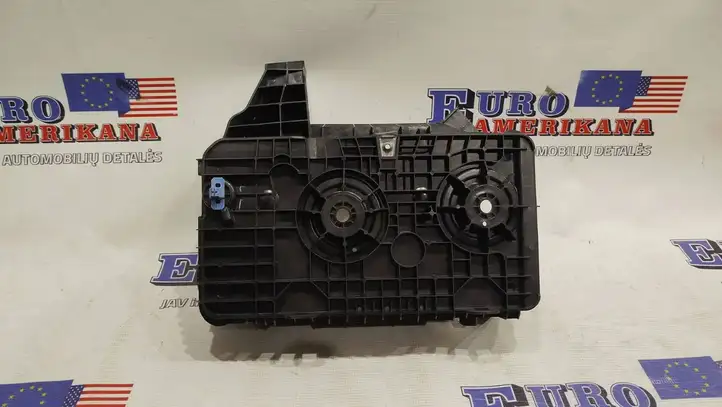 Ford F150 (2018 - 2020) JL3Z10732B Ящик аккумулятора — фото 2