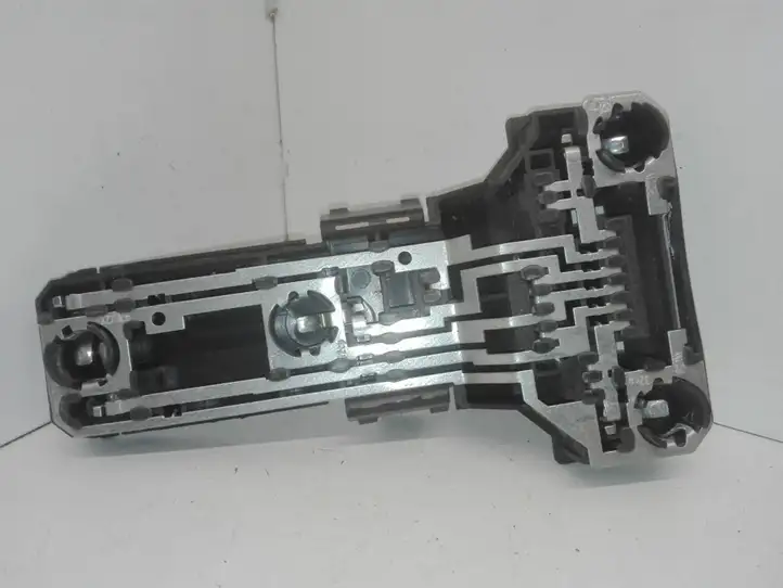 Volkswagen PASSAT B5 (1997 - 2000) 3B9945257 Деталь заднего фонаря — фото 3