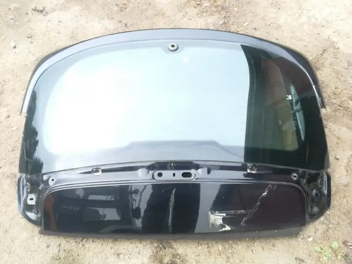 Ford Focus (2011 - 2015) Крышка багажника — фото 3