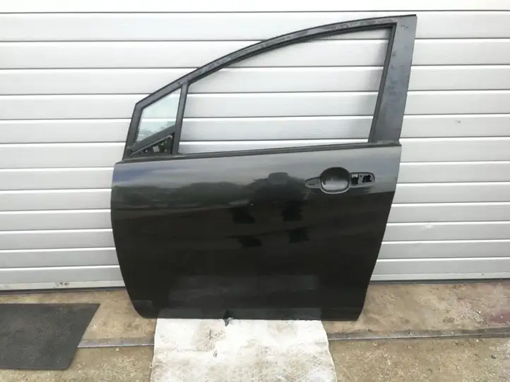 Mazda 5 (2010 - 2016) Дверь — фото 1