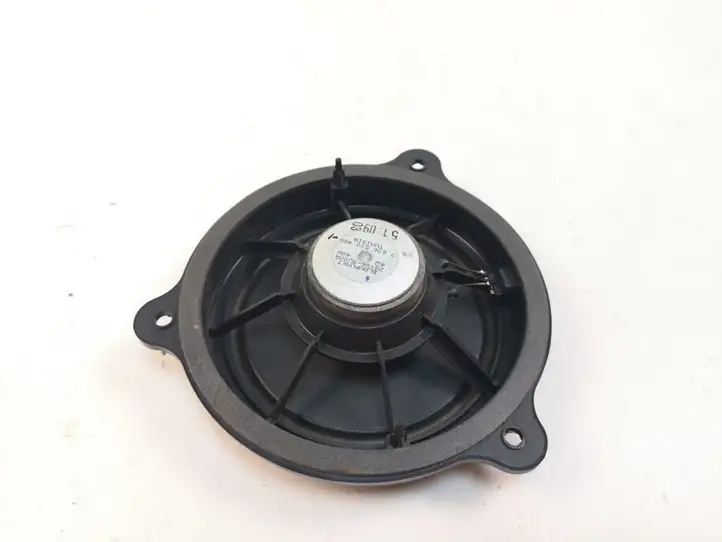 Nissan Qashqai (2010 - 2013) 281569U00A Динамики задних дверей — фото 2