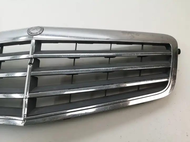Mercedes-Benz E W212 (2009 - 2016) A2128800183 Передняя решетка — фото 6