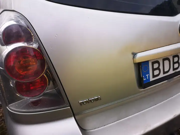 Toyota Corolla Verso AR10 (2004 - 2009) Крышка багажника — фото 3
