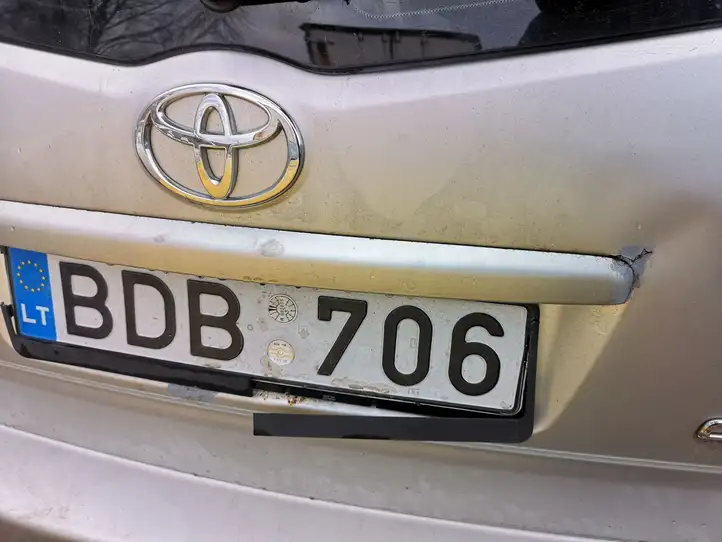 Toyota Corolla Verso AR10 (2004 - 2009) Крышка багажника — фото 8