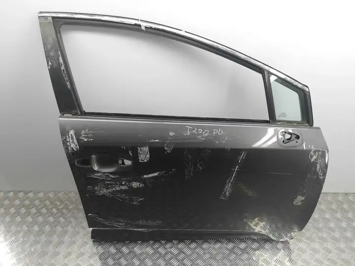 Toyota Avensis T270 (2009 - 2012) Дверь — фото 1