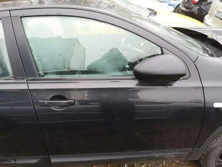 Nissan Qashqai (2006 - 2010) Дверь — фото 1