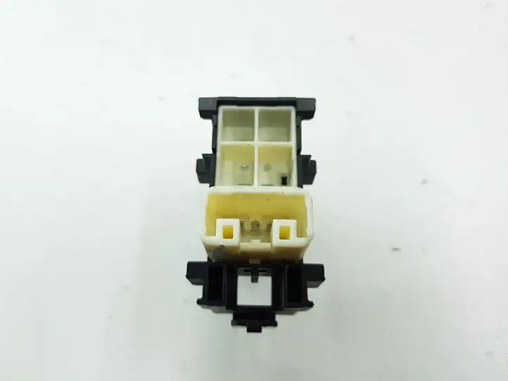 Toyota Yaris (2005 - 2009) 8292Y83 Блок кнопок стеклоподъемников — фото 2