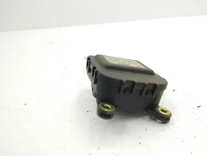 Renault Scenic I (1996 - 2003) 0132801163 Двигатель задвижки потока воздуха — фото 3