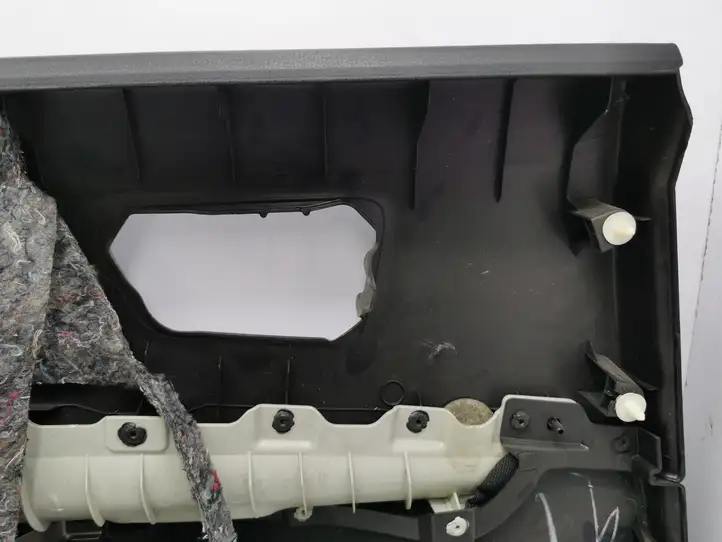 Nissan Qashqai (2006 - 2010) 82976EY10A Обшивка задней двери — фото 10